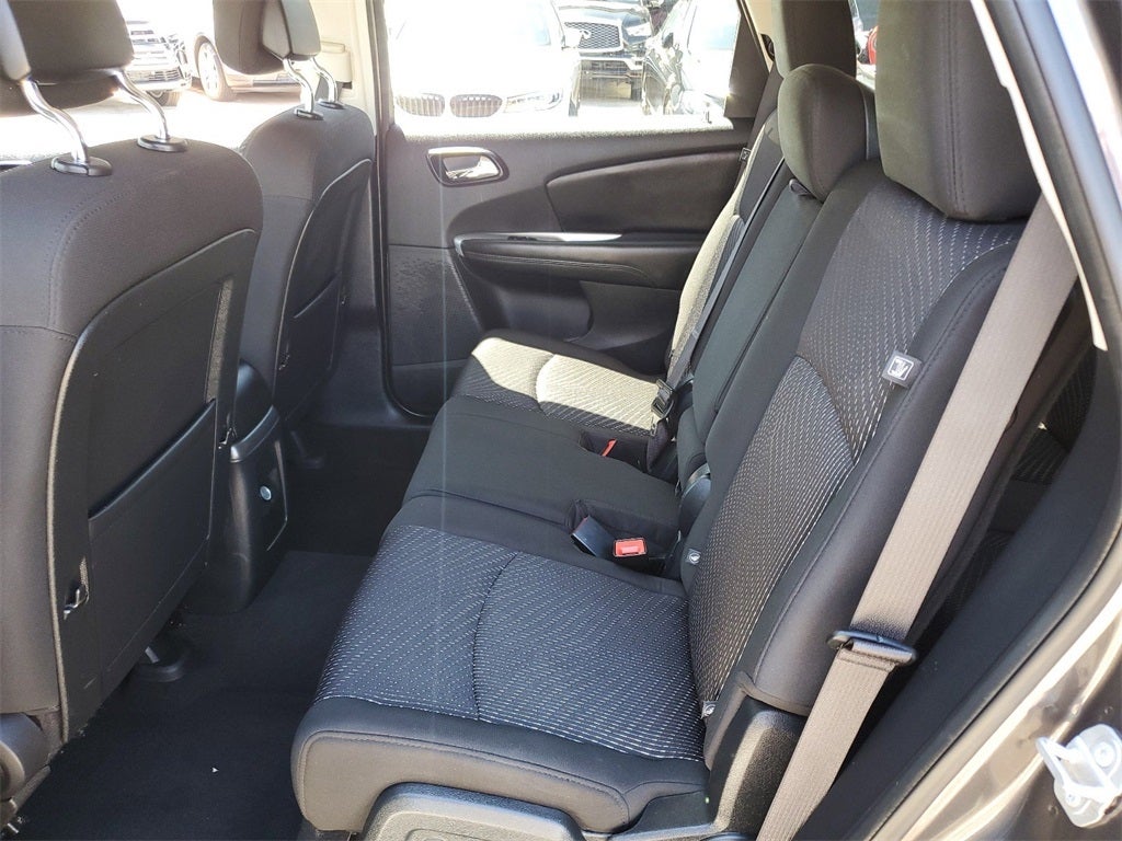 2020 Dodge Journey SE w/ PWR SEAT + TRI-ZONE A/C